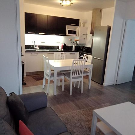 Appartement Cozy - Quartier Residentiel Мелён Экстерьер фото
