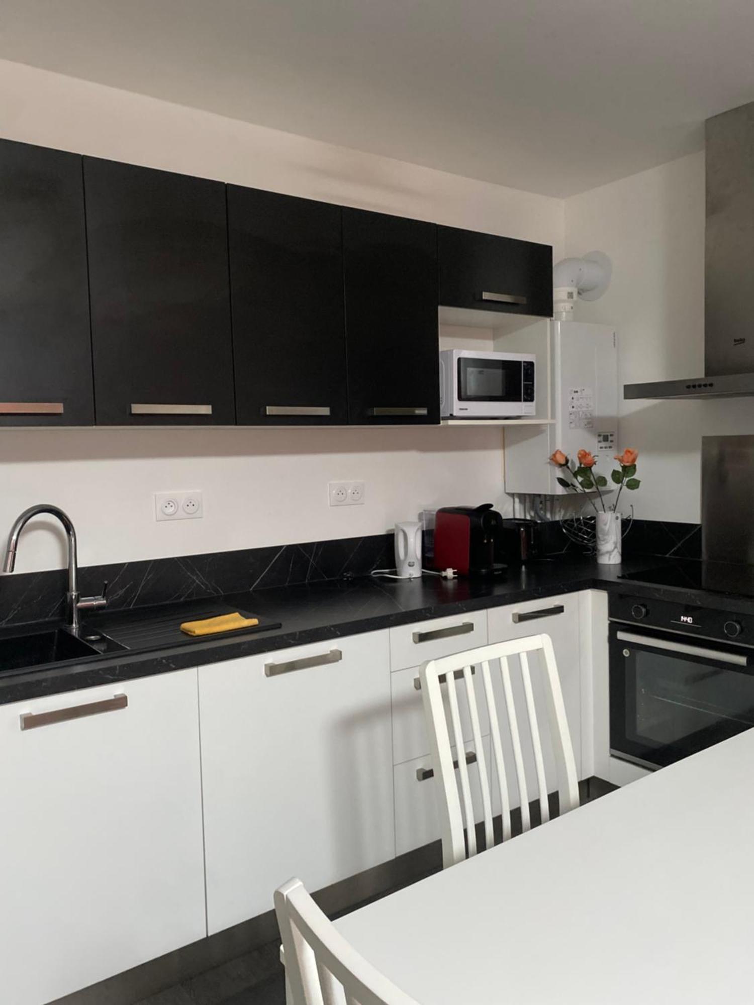 Appartement Cozy - Quartier Residentiel Мелён Экстерьер фото